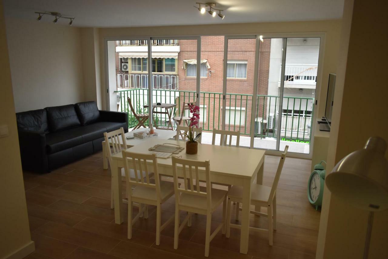 Alameda Centro Apartamento Trg Бенидорм Экстерьер фото