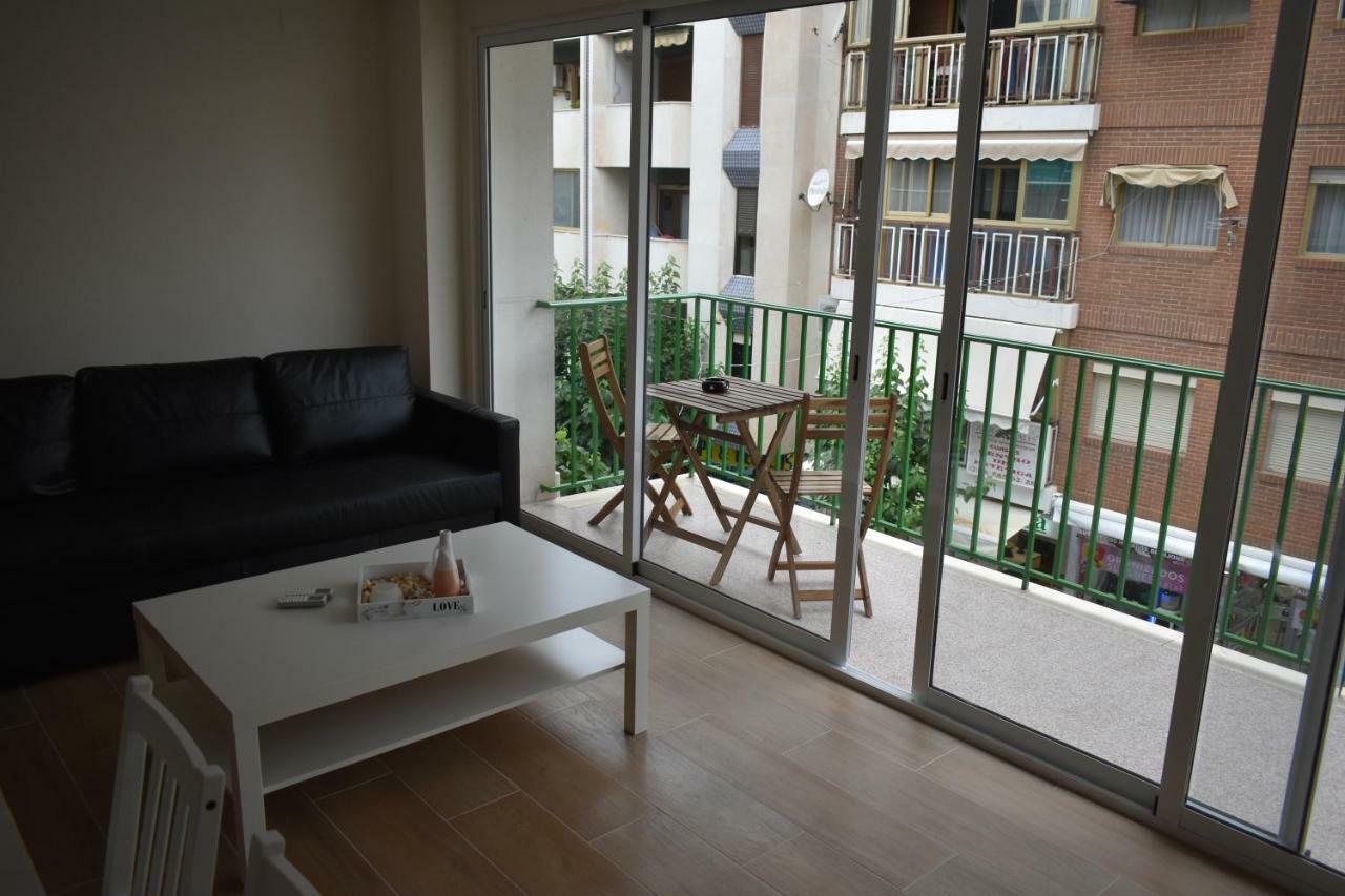 Alameda Centro Apartamento Trg Бенидорм Экстерьер фото